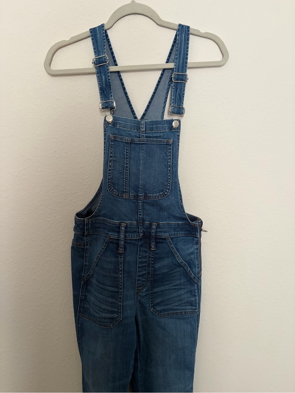 Madewell Women's Timeless Classic Cottagecore Denim Jean Overalls in Blue